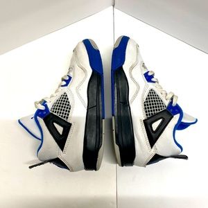 Kid’s Jordan 4 Retro Motorsports Size 13C